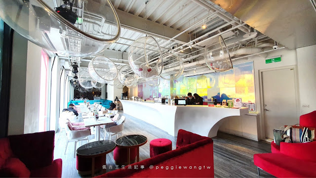 台北東區住宿-Hotel poispois泡泡飯店_佩吉王生活記事 台北住宿︱Hotel poispois泡泡飯店:牛乳石鹼主題房.豐富MiniBar.遠眺101煙火空中酒吧︱捷運忠孝敦化