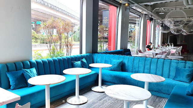 台北東區住宿-Hotel poispois泡泡飯店_佩吉王生活記事 台北住宿︱Hotel poispois泡泡飯店:牛乳石鹼主題房.豐富MiniBar.遠眺101煙火空中酒吧︱捷運忠孝敦化