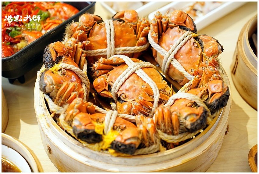 【桃園美食】港點大師．季節限定鮮蒸活體大閘蟹、小龍蝦料理新菜單!廣豐新天地美食推薦!