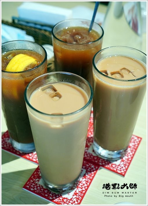 【桃園美食】港點大師．季節限定鮮蒸活體大閘蟹、小龍蝦料理新菜單!廣豐新天地美食推薦!