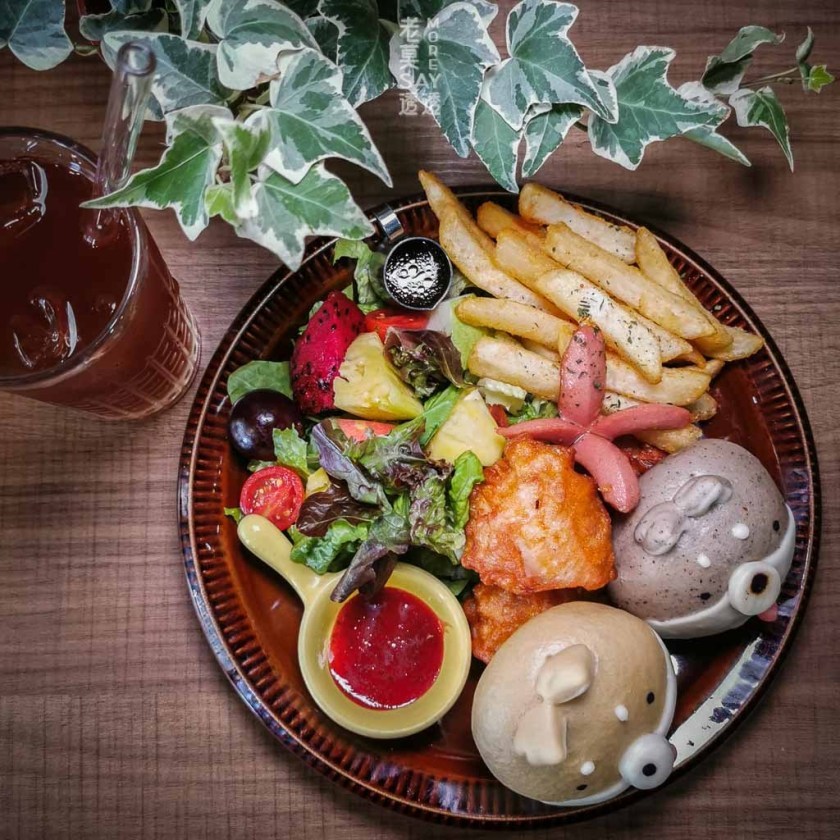 [台南 早午餐]中西區 逗弄‧手作,人氣定套餐餐推薦:超萌!雙色柴犬餐$239