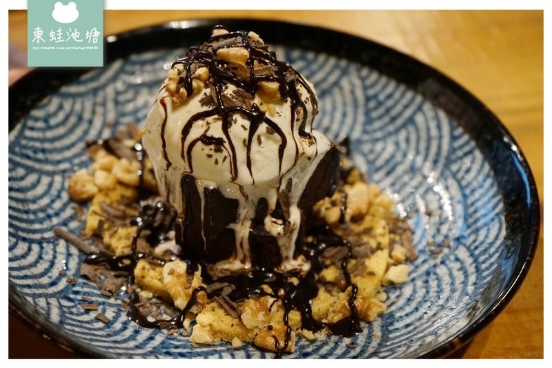 【台北松山區咖哩飯推薦】台北小巨蛋行天宮周邊 不限時巷弄美食 BooGoo Café 布咕咖啡