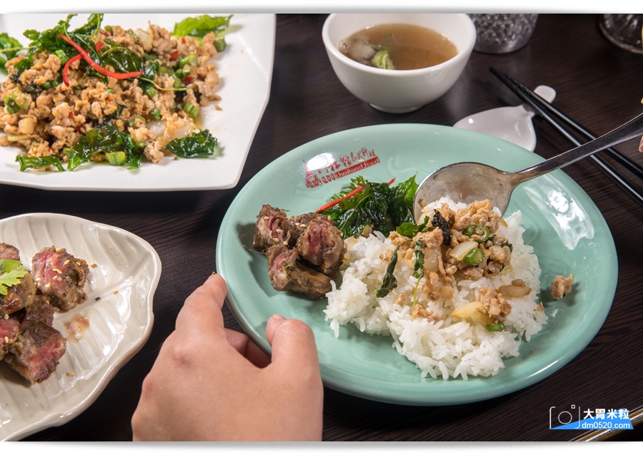 阿杜皇家泰式料理,高雄明誠店,皇宮般華麗裝潢,新鮮泰國香料做出道地泰國菜,高雄泰國菜推薦,家族聚餐推薦,高雄明誠路美食, - 大胃米粒 DAVID & MILLY