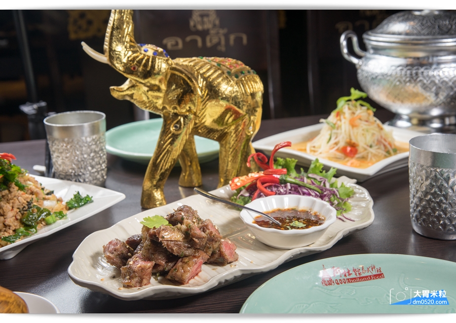 阿杜皇家泰式料理,高雄明誠店,皇宮般華麗裝潢,新鮮泰國香料做出道地泰國菜,高雄泰國菜推薦,家族聚餐推薦,高雄明誠路美食, - 大胃米粒 DAVID & MILLY