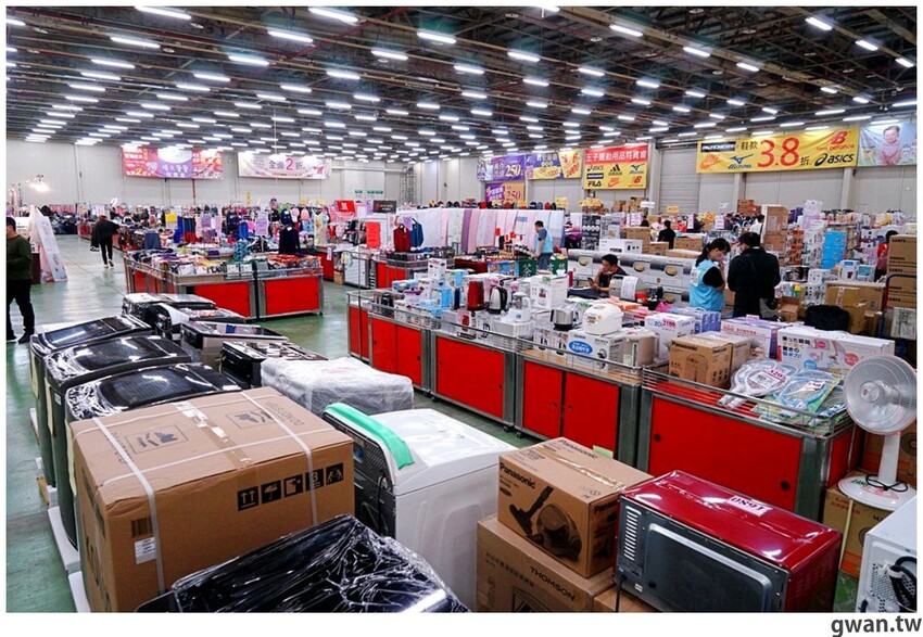 草莓季來囉~喝的草莓甜點,還有濃濃奶蓋!