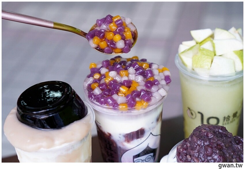 咀嚼控快筆記～層層配料超滿足,這杯根本配料吃到飽！