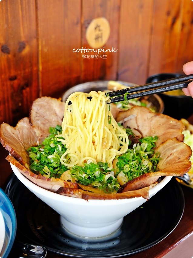 台中柳川最強-火曜二代目拉麵,滿滿叉燒入口即化,大推日式叉燒飯吃過就回不去了……中午也有開喔! 台中柳川最強-火曜二代目拉麵,滿滿叉燒入口即化,大推日式叉燒飯吃過就回不去了……中午也有開喔!