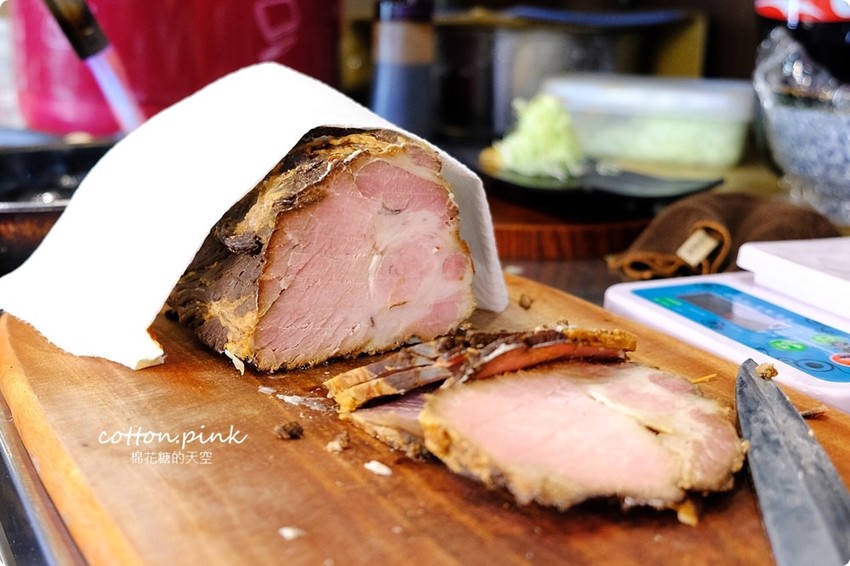 台中柳川最強-火曜二代目拉麵,滿滿叉燒入口即化,大推日式叉燒飯吃過就回不去了……中午也有開喔! 台中柳川最強-火曜二代目拉麵,滿滿叉燒入口即化,大推日式叉燒飯吃過就回不去了……中午也有開喔!