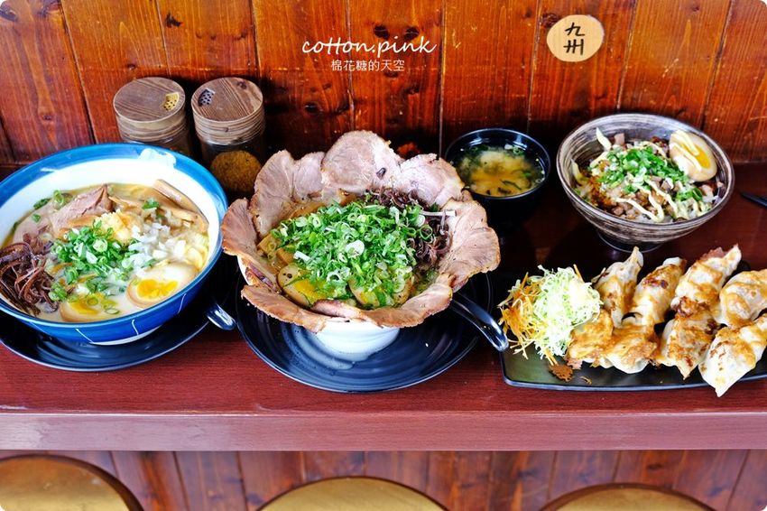 台中柳川最強-火曜二代目拉麵,滿滿叉燒入口即化,大推日式叉燒飯吃過就回不去了……中午也有開喔! 台中柳川最強-火曜二代目拉麵,滿滿叉燒入口即化,大推日式叉燒飯吃過就回不去了……中午也有開喔!