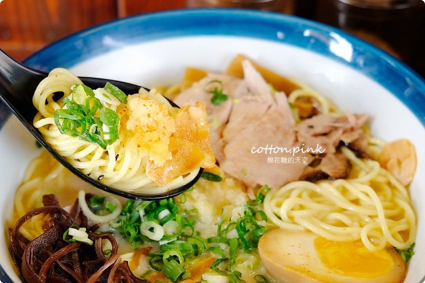 台中柳川最強-火曜二代目拉麵,滿滿叉燒入口即化,大推日式叉燒飯吃過就回不去了……中午也有開喔! 台中柳川最強-火曜二代目拉麵,滿滿叉燒入口即化,大推日式叉燒飯吃過就回不去了……中午也有開喔!