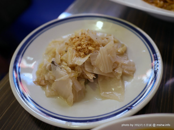 帥鍋冰室港式懷舊茶餐廳：【食記】台中帥鍋冰室港式懷舊茶餐廳 Handsome Drink@西屯捷運BRT澄清醫院 : 從高潮的咖哩轉化為地道的港式料理,份量多些會更美好!