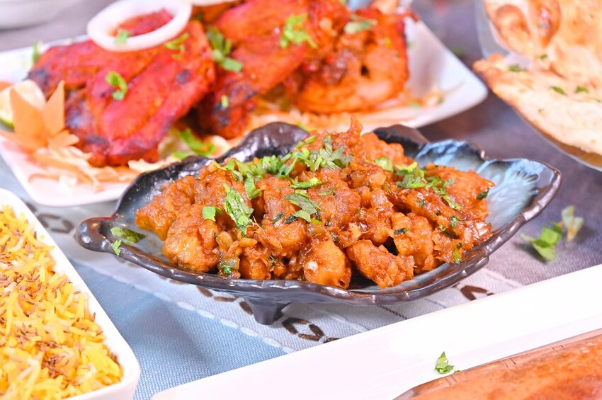 台中正宗印度主廚料理百種家鄉味 繽紛香料咖哩烤餅連台灣人也推薦/斯里印度餐廳