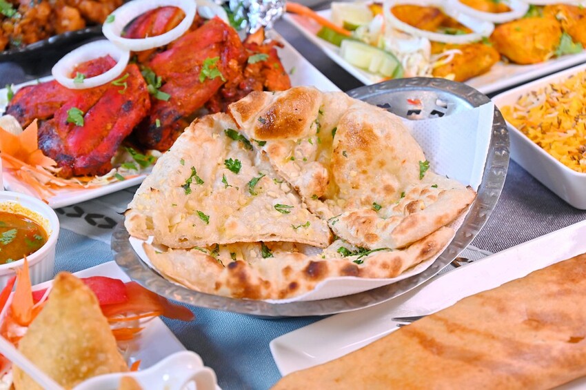 台中正宗印度主廚料理百種家鄉味 繽紛香料咖哩烤餅連台灣人也推薦/斯里印度餐廳