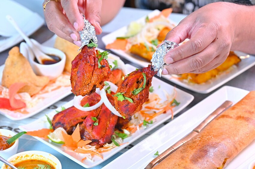 台中正宗印度主廚料理百種家鄉味 繽紛香料咖哩烤餅連台灣人也推薦/斯里印度餐廳