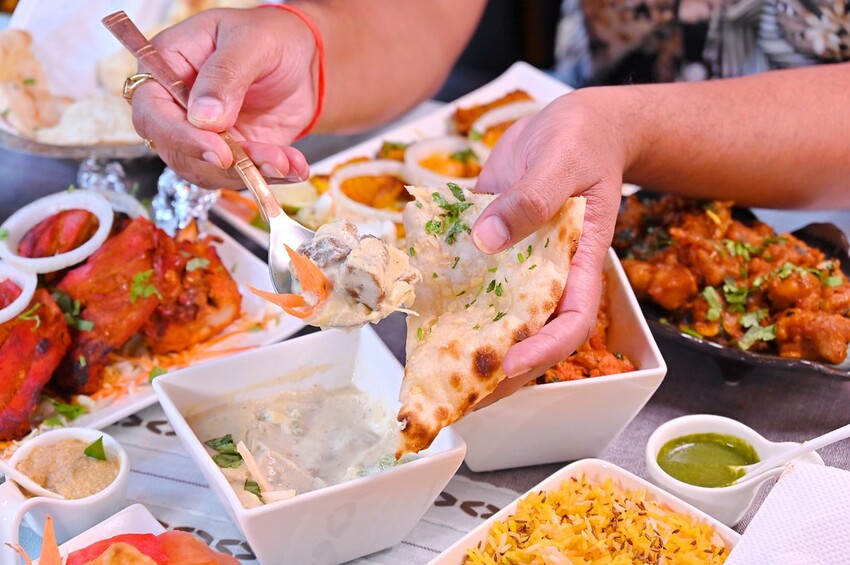 台中正宗印度主廚料理百種家鄉味 繽紛香料咖哩烤餅連台灣人也推薦/斯里印度餐廳