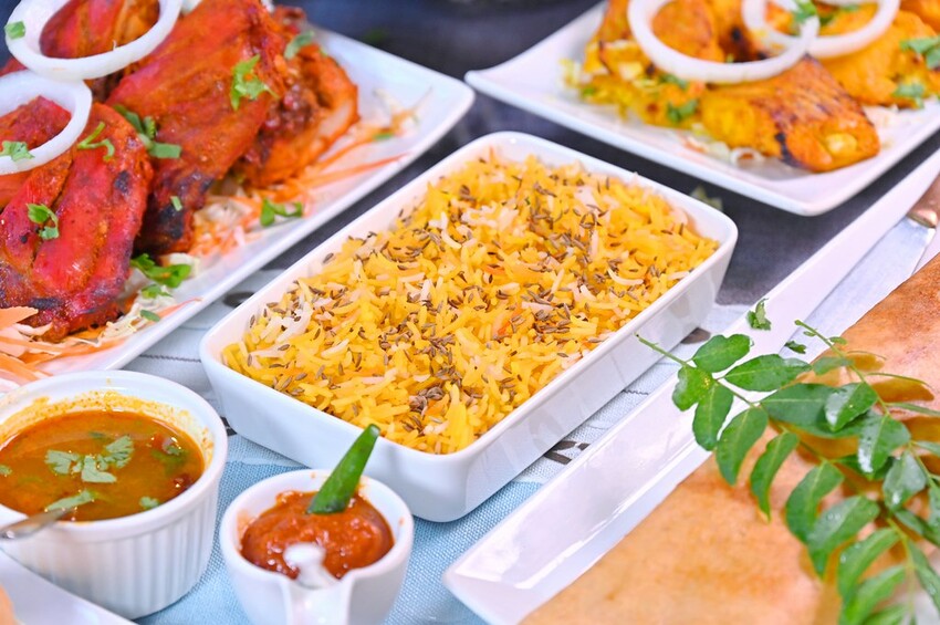 台中正宗印度主廚料理百種家鄉味 繽紛香料咖哩烤餅連台灣人也推薦/斯里印度餐廳