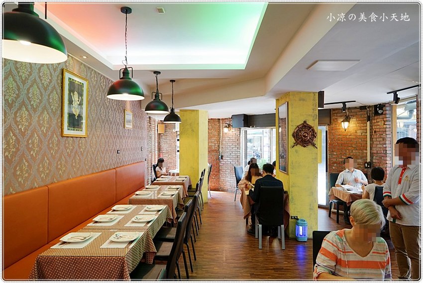 台中公益路美食║斯里頂級印度餐廳藏匿美食戰區內， 高達百道正統印度料理、香味四溢任你挑(葷素皆有) - 小凉的美食小天地