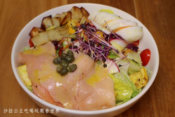 Naked Deli loves Sandwich 三明治實驗室：內湖早午餐『Naked Deli loves Sandwich 三明治實驗室』現榨果汁/咖啡/捷運西湖站