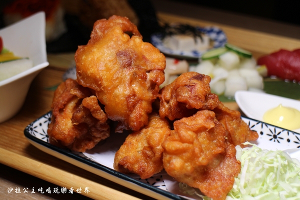 御台所日式輕食早午餐:板橋日式輕食『御台所』朝食/丼飯/鍋物/三隻小豬一次吃到多種口味超大份量