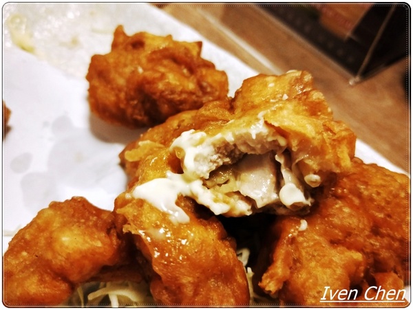 御台所：《板橋喝到飽居酒屋/一魚二吃》下班後與好友小酌微醺在『御台所』\燒烤\現流魚鮮\宵夜