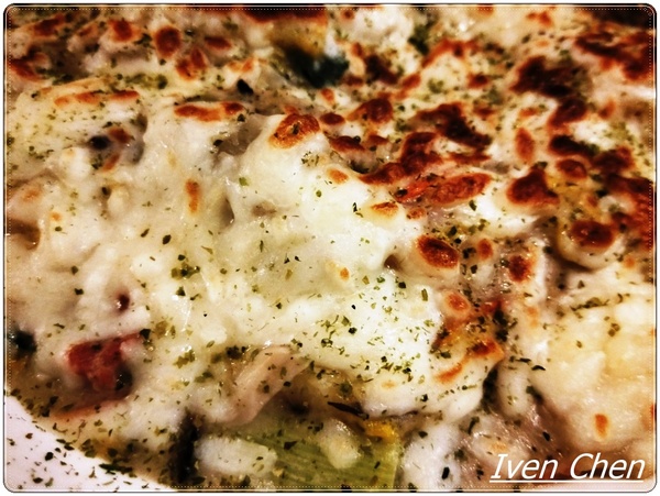 御台所：《板橋喝到飽居酒屋/一魚二吃》下班後與好友小酌微醺在『御台所』\燒烤\現流魚鮮\宵夜