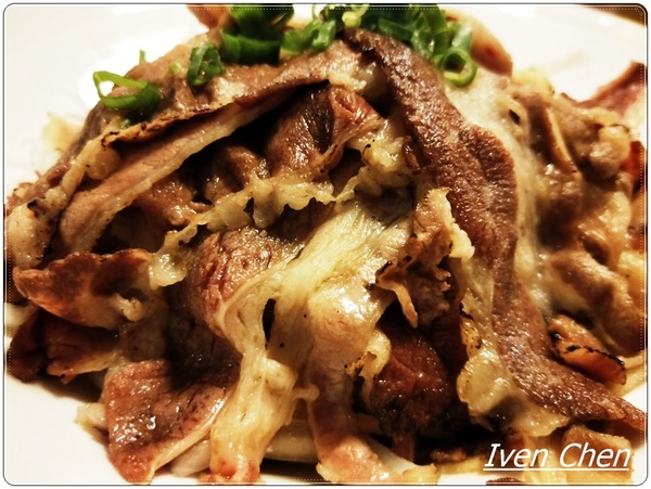 御台所：《板橋喝到飽居酒屋/一魚二吃》下班後與好友小酌微醺在『御台所』\燒烤\現流魚鮮\宵夜