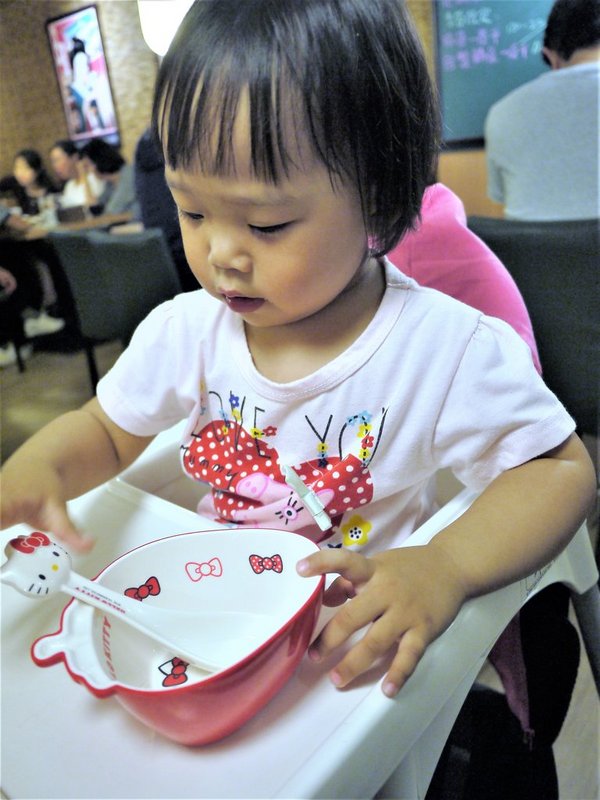 御台所：【板橋居酒屋】御台所，生啤酒喝到飽 / 一魚二吃 / 基隆漁港現撈直送漁獲