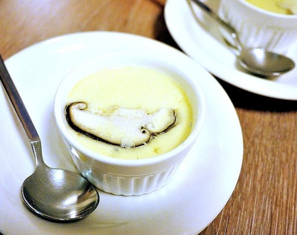 御台所：【板橋居酒屋】御台所，生啤酒喝到飽 / 一魚二吃 / 基隆漁港現撈直送漁獲