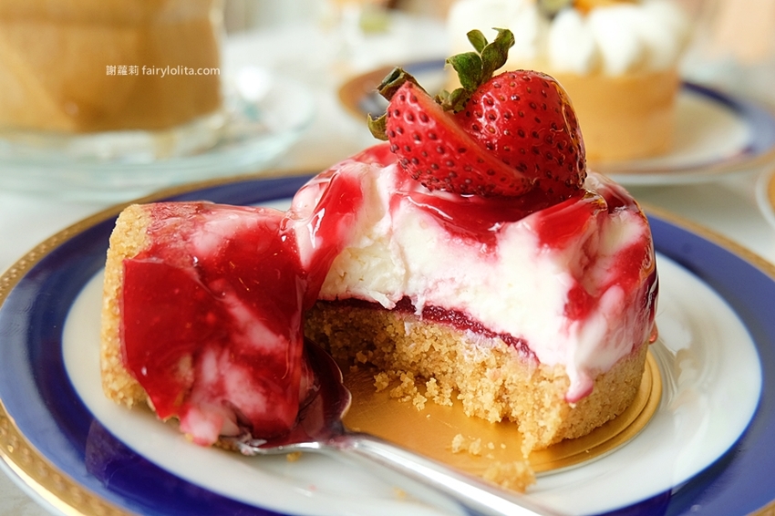 Dasiy Cafe。八德隱藏版超美咖啡廳 低調一間藏巷弄,平價甜點只要90元,不限時超佛心! @蹦啾♥謝蘿莉 La vie heureuse