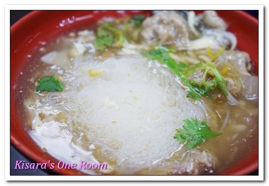 三重現做赤肉焿(三重力行店)：新北三重小吃．好呷滷肉飯配肉焿，最吸引人的銅板小吃──三重現做赤肉焿