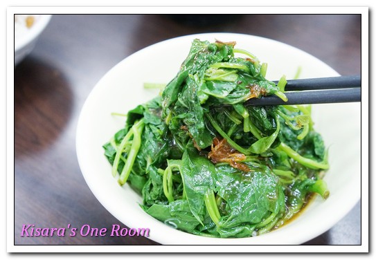 三重現做赤肉焿(三重力行店)：新北三重小吃．好呷滷肉飯配肉焿，最吸引人的銅板小吃──三重現做赤肉焿