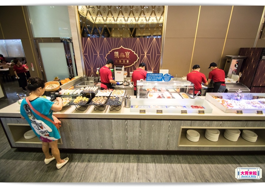 BUFFET017.jpg