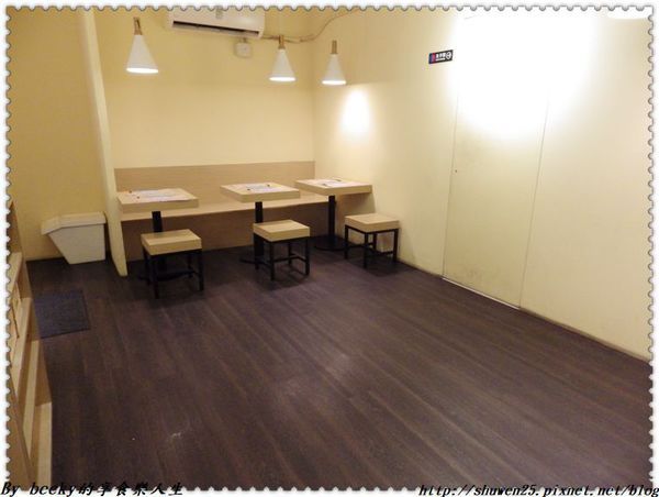 <內湖|美食>海南雞/海南雞飯/永吉路美食/肉骨茶/喇沙湯面/信義區好吃的/市政府捷運站/內湖/瑞記海南雞飯