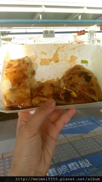 (食記)一個銅板就能飽餐一頓~來自廟口的東山芋頭餅