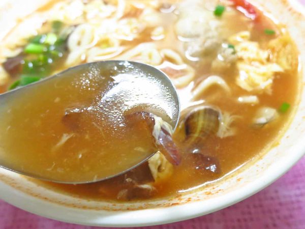 【新莊美食】天香麵食館-酸酸甜甜的美味番茄麵