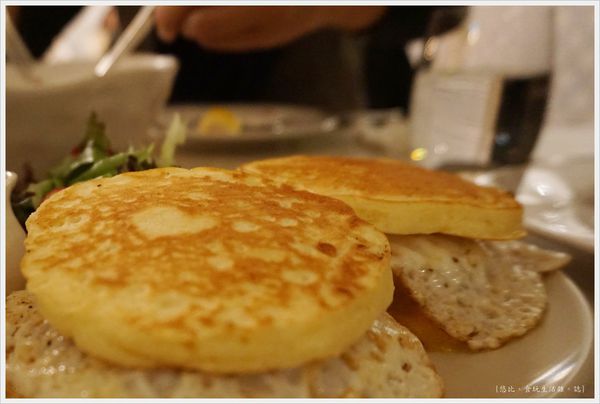 Sugar Pea-鬆餅小漢堡-2.JPG