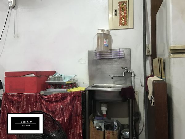 義心平價義大利麵:【高雄/食﹡前鎮】愛店分享!通通八十元的平價美味.義心平價義大利麵