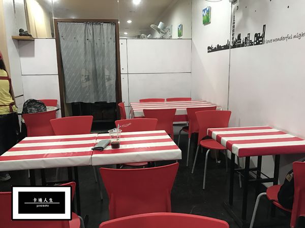 義心平價義大利麵:【高雄/食﹡前鎮】愛店分享!通通八十元的平價美味.義心平價義大利麵