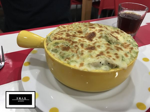 義心平價義大利麵:【高雄/食﹡前鎮】愛店分享!通通八十元的平價美味.義心平價義大利麵