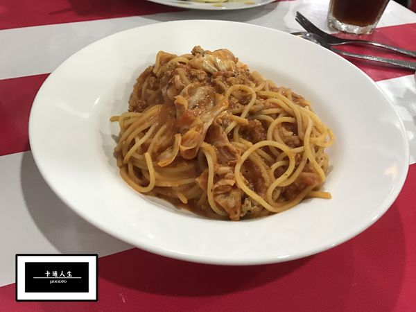 義心平價義大利麵:【高雄/食﹡前鎮】愛店分享!通通八十元的平價美味.義心平價義大利麵