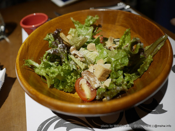 ARENA 遊戲主題餐廳:【食記】台中ARENA遊戲主題餐廳-華人德州樸克俱樂部台中辦事處 Chinese texas hold'em poker club@西區萬壽棒球場&文心森林公園 : 德州樸克,從來都不是一個人的遊戲