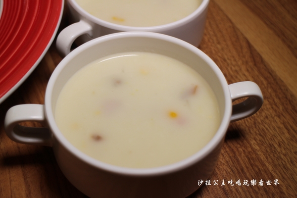 Bello Pasta：三峽北大美食餐廳『Bello Pasta』大份量平價義大利麵/濃湯/飲料無限供應/北大商場