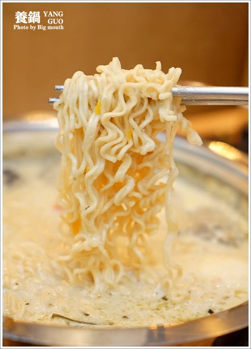 【台中北屯】養鍋Yang Guo石頭涮涮鍋(文心店)‧高CP值、份量十足、寵物友善的獨享鍋物!