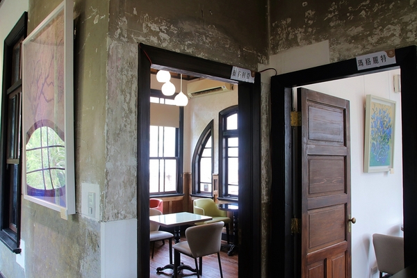 一德洋樓：【台中市景點】一德洋樓~結合愛情和巴洛克式的歷史建築 禧院喜餅客制化 品味洋樓甜點