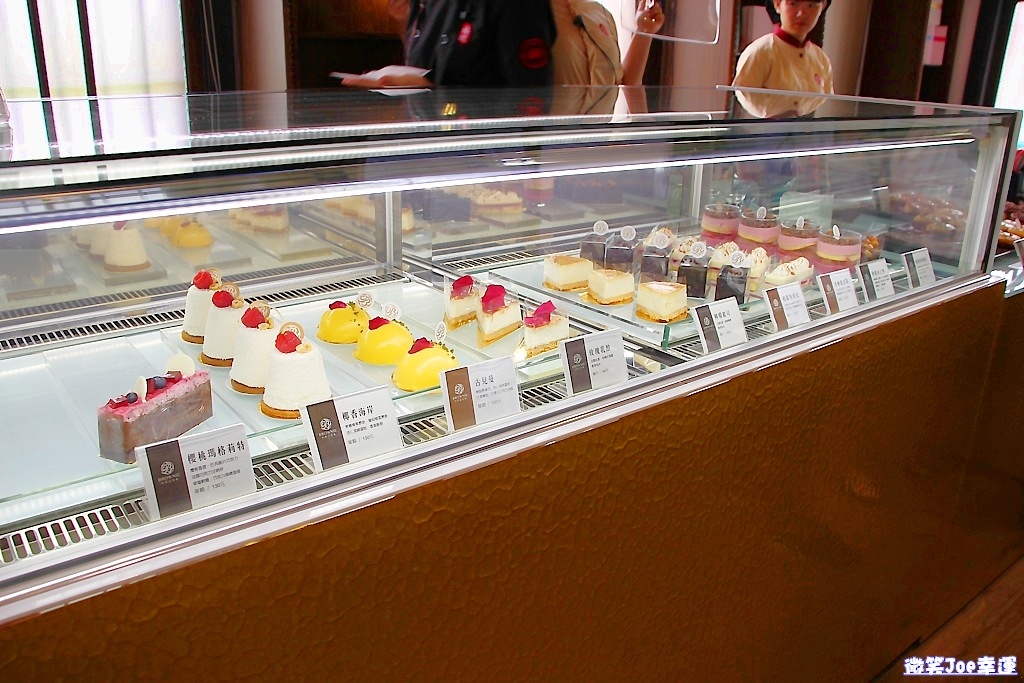 北屯|台中IG熱門打卡新景點，甜點吸睛的歴史建築一德洋樓。 - 微笑Joe幸運