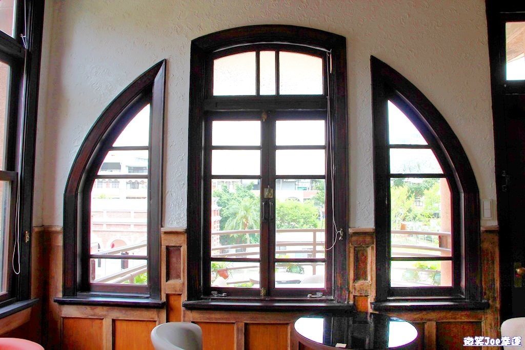 北屯|台中IG熱門打卡新景點，甜點吸睛的歴史建築一德洋樓。 - 微笑Joe幸運