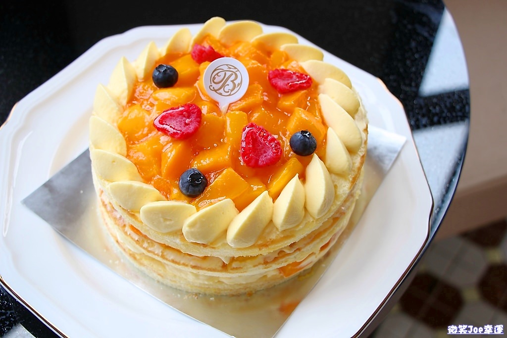 北屯|台中IG熱門打卡新景點，甜點吸睛的歴史建築一德洋樓。 - 微笑Joe幸運