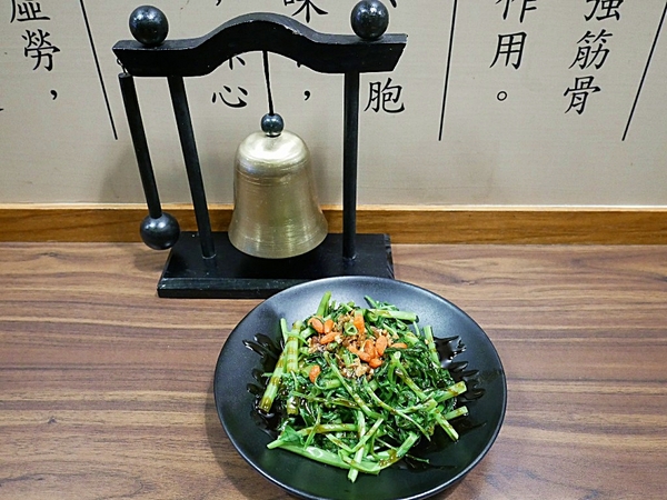 唐太盅:唐太盅-台中勤美附近養生燉品 一人一盅剛剛好 誰說夏天不能進補 吃好吃滿最健康 還有冰涼甜品收尾好享受