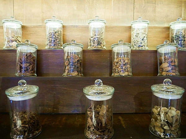 唐太盅:唐太盅-台中勤美附近養生燉品 一人一盅剛剛好 誰說夏天不能進補 吃好吃滿最健康 還有冰涼甜品收尾好享受