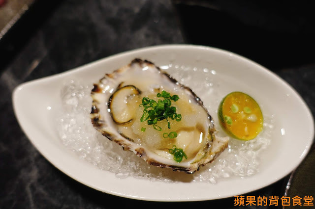 [食記] 新竹東區 - 錵鑶日本料理 新竹旗艦店 鮮嫩無筋生魚片 干貝漢堡 生蠔 有青又多汁 握壽司套餐吃巧又吃飽 新竹美食